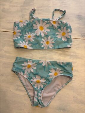 SHEIN Mint Green Daisy Two-Piece Girls' Bikini